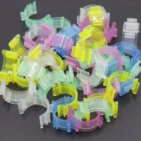 Joyangy 80pcs Sewing Bobbin Clips, Colorful Bobbin Holder, Plastic Thread Clamps Spools Organizers, Sewing Tool Accessory for Craft DIY Embroidery