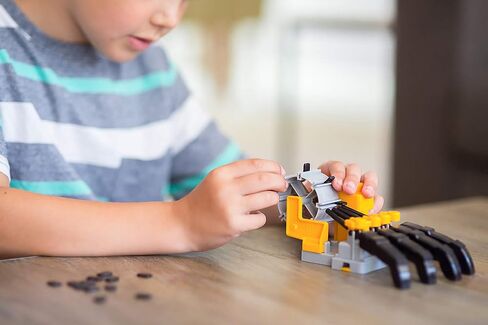 4M 5576 Table Top Robot - DIY Robotics Stem Toys, Engineering Edge Detector Gift for Kids & Teens, Boys & Girls (Packaging May Vary) in Saudi Arabia