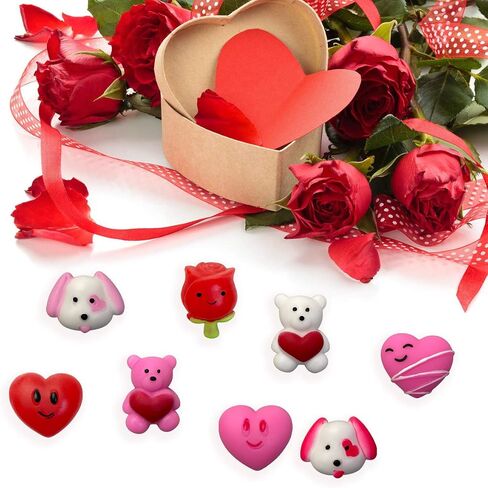 QINGQIU 24 PCS Christmas Mochi Squishy Toys Squishies Christmas Toys for Kids Girls Boys Toddlers Christmas Party Favors Stocking Stuffers Gifts in Kuwait