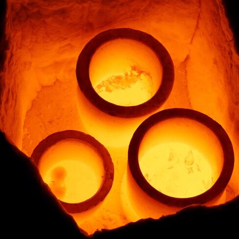 CANALHOUT Silicon Carbide Graphite Crucibles,Crucibles for Melting Metal,Withstand The High Temperature 1800℃(3272°F),Melting Casting Refining Aluminum Gold Silver Copper (6KG No.6) in Kuwait
