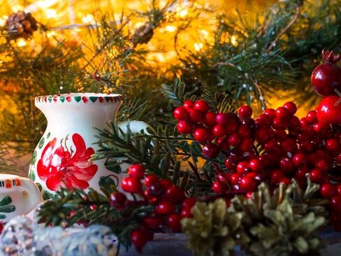 Red Berry Picks Evergreen Wreath Picks & Pine Branches Artificial for Christmas Crafts & Winter Berries Spray Holly Wire Stem Pick Holiday Decorations DIY Ornaments, Xmas Decor Floral Arrangement in Saudi Arabia