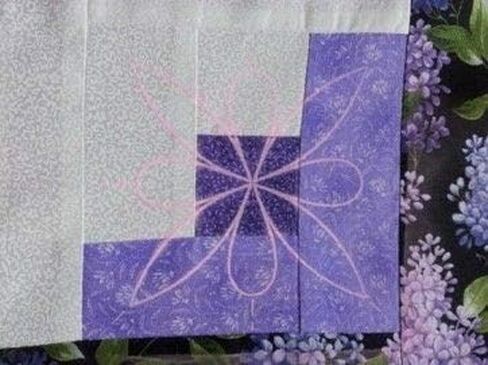 وسادة قفز لحاف QPP من Hancy Creations مع مسحوق الطباشير الوردي، استنسل بخط كامل in Kuwait