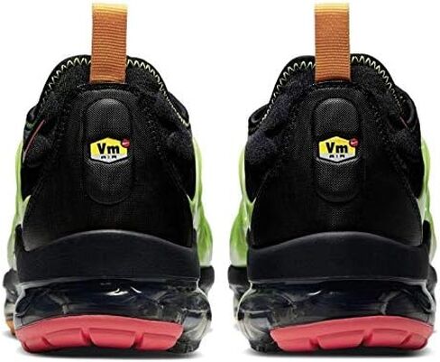 Nike Men's Sneaker Track & Field Shoes in Kuwait