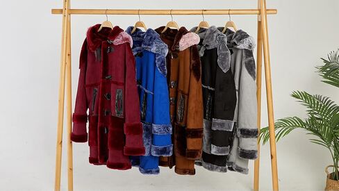 معطف جلد شيرلينغ للرجال من Ebifin، مبطن بجلد الغنم الصناعي وجلد الغنم مع غطاء للرأس in Kuwait