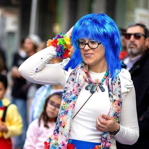 Taiyin Blue Wig with Black Round Glasses Halloween Women Costume Short Bob Wig Party Wigs Party Sunglasses for Halloween Cosplay Party Bachelorette Carnival Holiday in Saudi Arabia