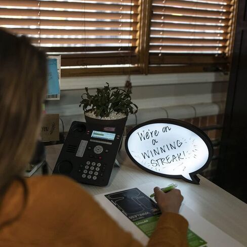 لوحة الرسائل المضيئة من LitezAll in Kuwait