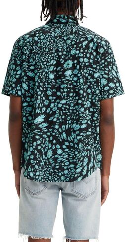 Levi's Men's Classic 1 Pocket Short Sleeve Button Up Shirt in Saudi Arabia