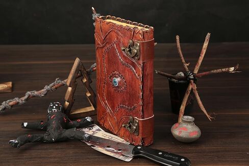 Hocus Pocus كتاب التعويذات دفتر ملاحظات مصنوع يدويًا من الجلد العتيق مع كتاب قفل للظلال وكتاب التعويذة Hocus Pocus 2 كتب إملائية مع نوبات حقيقية مثالية لمستلزمات السحر والديكور في الهالوين وهدايا عيد الميلاد للديكور العتيق 13 × 10 بوصة in Kuwait
