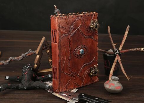 Hocus Pocus كتاب التعويذات دفتر ملاحظات مصنوع يدويًا من الجلد العتيق مع كتاب قفل للظلال وكتاب التعويذة Hocus Pocus 2 كتب إملائية مع نوبات حقيقية مثالية لمستلزمات السحر والديكور في الهالوين وهدايا عيد الميلاد للديكور العتيق 13 × 10 بوصة in Kuwait