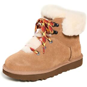 حذاء UGG نسائي كلاسيكي صغير من الدانتيل من جبال الألب in Kuwait