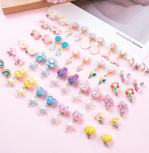 loremow 24 زوجًا من الأقراط المشبكية للأطفال للفتيات الصغيرات اللطيفة على شكل زهرة قوس قزح وحيوان وحيد القرن المتدلي للفتيات مجموعة أقراط غير مثقوبة للأطفال مجموعة مجوهرات لا تسبب الحساسية in Kuwait