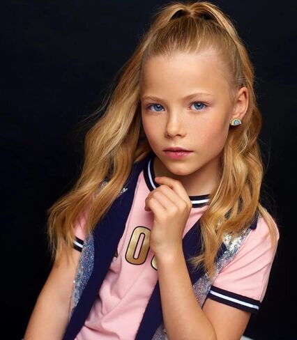 loremow 24 زوجًا من الأقراط المشبكية للأطفال للفتيات الصغيرات اللطيفة على شكل زهرة قوس قزح وحيوان وحيد القرن المتدلي للفتيات مجموعة أقراط غير مثقوبة للأطفال مجموعة مجوهرات لا تسبب الحساسية in Kuwait