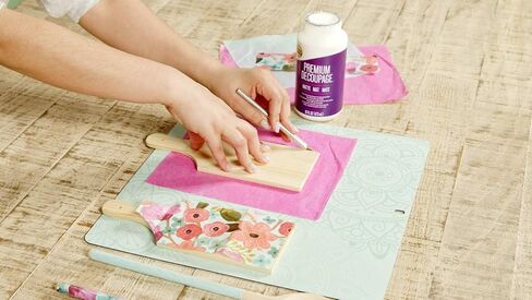 Aleene's 16OZ Matte DECOUPAGE in Saudi Arabia