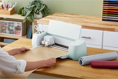 Cricut Smart Iron On (13in x 9ft, Gold) for Explore 3 and Maker 3 - Matless cutting for long cuts up to 12ft in Saudi Arabia