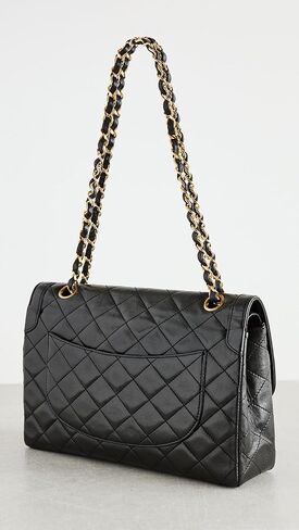 ما يدور حول حقيبة شانيل بلاك لامب باريس المحدودة للنساء مقاس 10 بوصات، سوداء، مقاس واحد in Kuwait