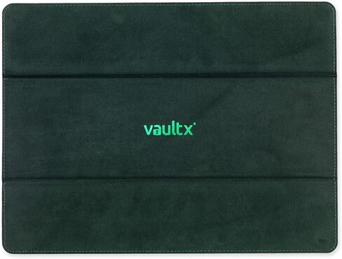 صندوق بطاقات Vault X Exo-Tec يحتوي على أكثر من 450 وحدة تخزين مع غطاء مغناطيسي قابل للفصل وفواصل وحشو إسفنجي لتنظيم صناديق سطح السفينة والرافعات العلوية وTCG/CCG والبطاقات الرياضية (أسود) in Kuwait