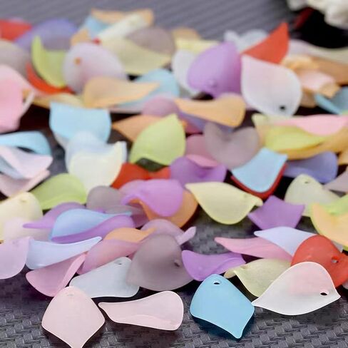 ZHITENG 100Pcs Acrylic Leaf Pendants, With Box, Leaf Shape Acrylic Pendants,Plastic Leaf Bead Charms with Hole,DIY Keychain Jewelry Accessories Home Craft Handmade Making Bracelet Earring Necklace in Kuwait