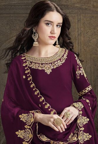 مجموعة Prija جاهزة لارتداء ملابس الزفاف الهندية الباكستانية على طراز Palazzo Style Salwar للنساء in Kuwait