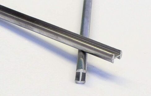 سلسلة دائرية على شكل حرف H مقاس 3/16 انش - 12 قدم (ملفوفة ومعبأة) بيناري جلاس ستوديو in Kuwait