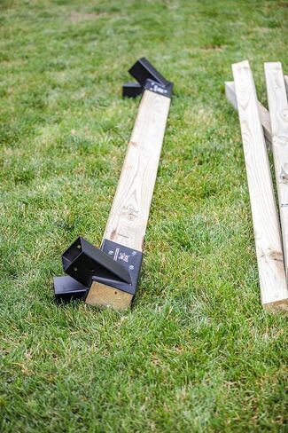 أطقم أرجوحة خشبية شديدة التحمل من جاك آند يونيو - دعامة معدنية ومعدات لتركيب مجموعة اللعب بشكل آمن وسهل in Kuwait