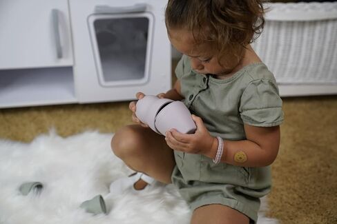 لعبة دمى التعشيش القابلة للتكديس من السيليكون للاطفال الصغار (1+) من بافي بنجوينز: لا توجد أجزاء صغيرة للطفل in Kuwait