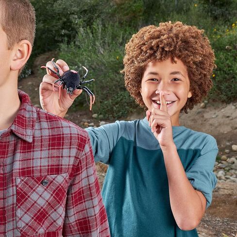 Robo Alive Crawling Spider Glow in The Dark (2 Pack) by ZURU Battery-Powered Robotic Interactive Electronic Spider Toy that Moves and Crawls, Prankst Toys for Boys, Kids, Teens in Kuwait