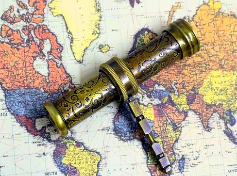 منظار نحاسي عتيق منحوت يدويًا من انتيكليشيوس مع مقبض نحاسي بمظهر عتيق مصنوع يدويًا لجميع الاعمار in Kuwait