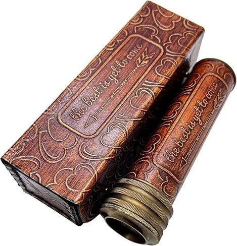 مخصص خمر طبق الأصل مشكال بريس الأفضل لم يأت بعد اقتباس محفور مع صندوق جلدي وعدسة مرآة ثلاثية الأبعاد خمر أحمر كلاسيكي مشكال بحري محمول هدية قابلة للجمع للأطفال in Kuwait