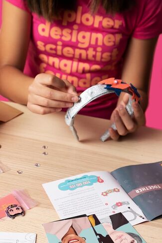 DIY Light-Up Headband: Electrical Engineering STEM Activity Kit, Build Confidence & Skills, Gift for Girls Ages 8-12, Award Winning STEM Education Activity in Kuwait