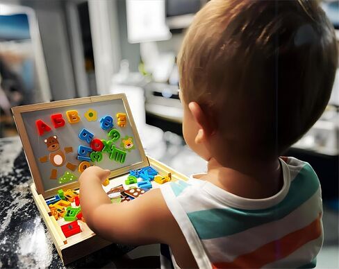 لعبة بازل مغناطيسية خشبية متعددة الوظائف بتصميم حروف ابجدية روسية، العاب تعليمية وتعليمية للاطفال in Kuwait