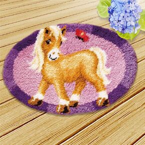 DL-YTG Latch Hook Kits Rug Pink Horse Crochet Yarn Cushion Colour Pre-Printed Canvas Cover Rug Needlework DIY Hook and Latch Kit Christmas Home Decoration 50x50cm/20 X20inch