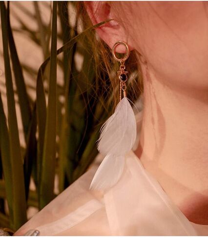 600PCS Colorful Feathers DIY Crafting Feathers Wedding and Party Decoration Feathers Christmas Feather Bulk for Mask,Windbell and Earrings,3-5 Inch in Kuwait