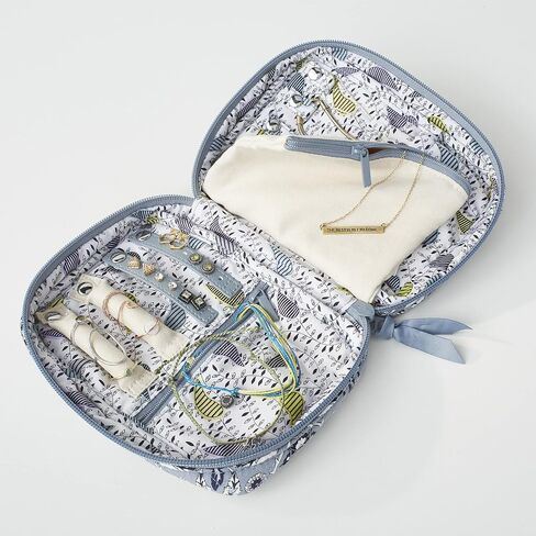 حقيبة تنظيم المجوهرات النسائية المصنوعة من القطن بسحاب من Vera Bradley، مظهر وردي - قطن معاد تدويره، مقاس واحد in Kuwait