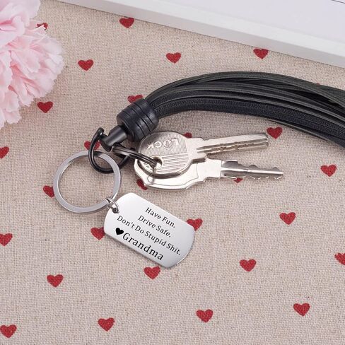 Ukodnus Funny Reminder Keychain for Teen Drive Safe Keyring Drivers License Gifts for Son Daughter New Driver Gift in Kuwait
