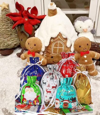 أكياس هدايا برباط من PCBEAR للعطلات، 30 قطعة من أكياس تغليف هدايا عيد الميلاد من رقائق الكريسماس لهدايا عيد الميلاد، وحقائب هدايا لتغليف الحفلات (كبيرة متوسطة صغيرة) in Kuwait