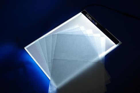 لوحة إضاءة LED محمولة رفيعة للغاية مقاس A4 لتتبع لوحة إضاءة LED فنية تعمل بمنفذ USB مع ورق تتبع للرسم الماسي 5D DIY والفنانين والرسم والرسم والرسوم المتحركة مع ورق التتبع in Kuwait