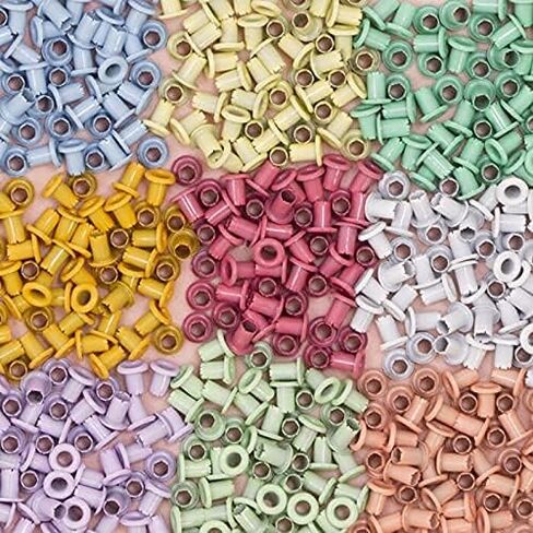 Craftelier - عبوة مكونة من 50 فتحة معدنية صغيرة مثالية لسجلات القصاصات والحرف اليدوية | صالحة لمواد مختلفة | الحجم تقريبًا. القطر الداخلي 3 ملم والقطر الخارجي 5 ملم - لون فيروزي in Kuwait