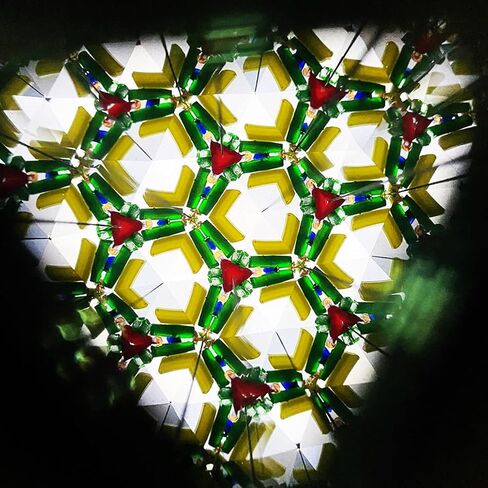 ايه اس هاندكرافتس مشكال نحاسي يدوي الصنع مع صندوق خشبي - هدية محفورة لابنتي - مظهر عتيق - لمسة نهائية عتيقة - مشكال للاطفال والاصدقاء والعائلة والاطفال - عدسة عاكسة ثلاثية الابعاد in Kuwait