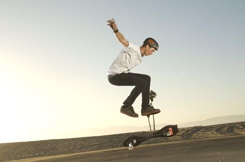 Razor RipStik Caster Board Classic Collection, 2 Wheel Skateboard with 360-degree Casters, for Kids, Teens and Adults in Saudi Arabia