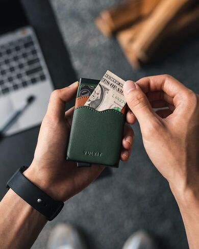حامل بطاقات VULKIT محفظة رفيعة منبثقة مع فتحات جيب جلدية إضافية حافظة بطاقات الائتمان بخاصية RFID للرجال والنساء باللون الوردي in Kuwait