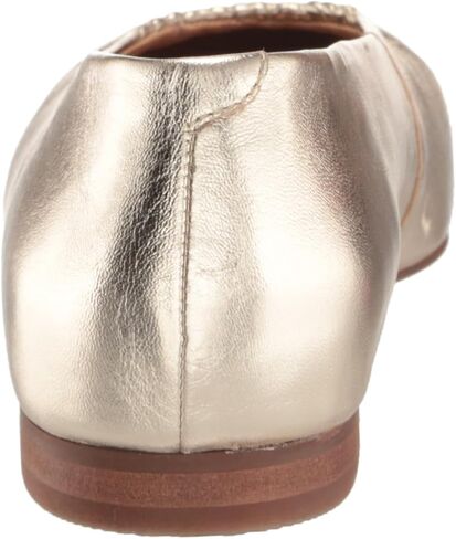 Seychelles Womens The Things Slip On Flats Casual - Beige in Kuwait