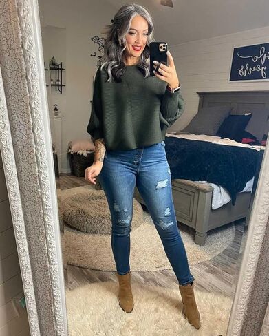 سترة نسائية محبوكة غير رسمية من Dowerme 2023 بأكمام طويلة على شكل جناح الخفاش متينة وناعمة وفضفاضة مضلعة بلوفر علوي in Kuwait