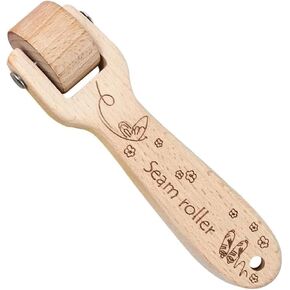 بكرة خياطة اللحف من KAIY، بكرة خياطة اللحف الخشبية، بكرة ورق الحائط مع مقبض سهل الإمساك لللحف والخياطة والطباعة والحبر وورق الحائط وديكور المنزل (قطعة واحدة) in Kuwait