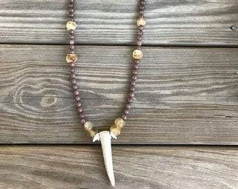 نصائح Deer Valley Antler - مجموعة من 10 نقاط مصقولة مستوحاة من أمريكا الأصلية (طولها 3-5 بوصات) للمجوهرات التقليدية وسلاسل المفاتيح (مثالية لديكور المنزل والحرف اليدوية الأصلية) (بني طبيعي) in Kuwait