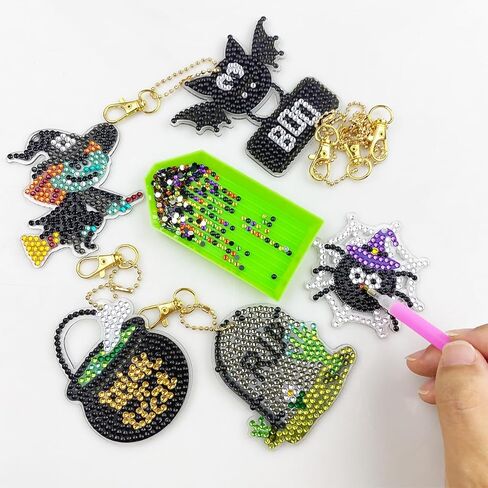 QINGQIU Halloween 5D Diamond Painting Arts and Crafts - Make Your Own Halloween GEM Keychains - for Kids Halloween Crafts Halloween Toys Party Favors Gifts in Kuwait