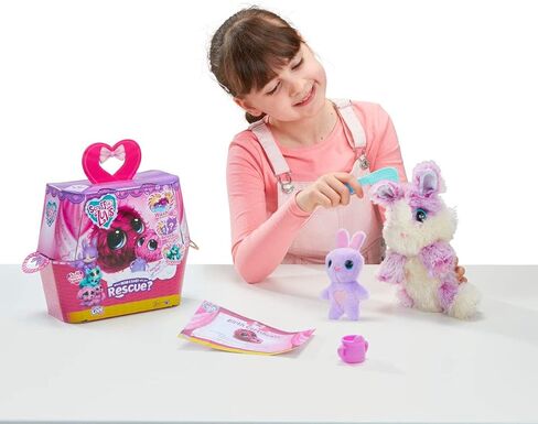 دمية سكرف ايه لوفز الغامضة للام والطفل من ليتل لايف | تكشف عن الحيوانات الاليفة وغسلها والعريس وانقاذ الحيوانات الاليفة - قد تختلف الانماط، متعددة الالوان، 30111 in Kuwait