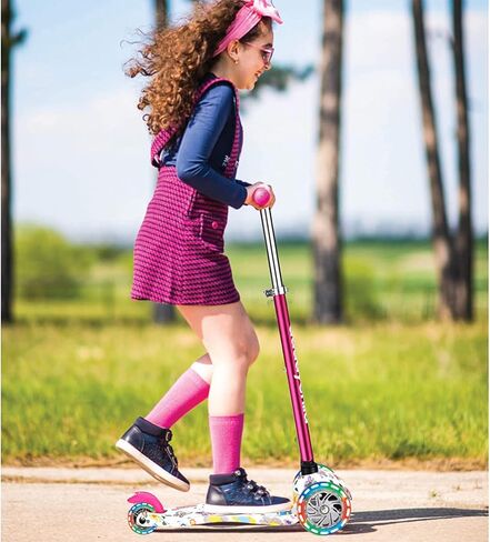 3 Wheel Scooters for Kids, Kick Scooter for Toddlers 3-6 Years Old, Boys and Girls Scooter with Light Up Wheels, Mini Scooter for Children in Kuwait