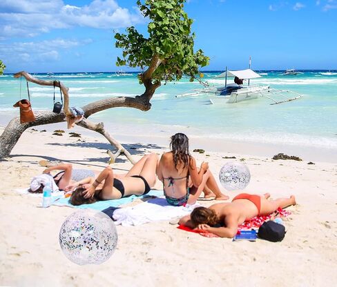 PENTA ANGEL Glitter Beach Ball 2PCS Inflatable Floatable Confetti Swimming Pool Party Ball Clear Sand Sport Ball for Outdoor Summer Beach Pool Water Play Party Favor for Adult Boys Girls in Kuwait