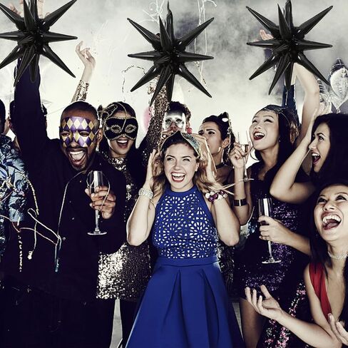 6 Pcs Black Star Foil Balloons One-Piece 14-Pointed Star Balloons 4D Starburst Cone Mylar Balloons 22inch Christmas Birthday Wedding Wedding Anniversary Party Supplies(Black) in Kuwait