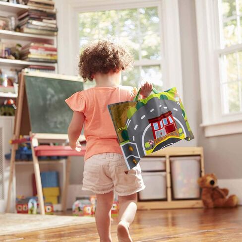 مجموعة ألعاب سيارة للأطفال من القطيفة الناعمة مع بساط لعب (حقيبة تخزين)، للأطفال الصغار من سن 1 سنتين إلى 3 سنوات in Kuwait